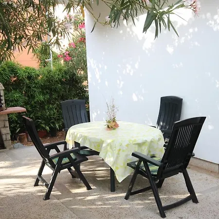 Comfortable Apartmentzadar Borikup To 5 Persons * Zadar